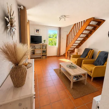 Ferienhaus La Maison Des Charmes - Piscine Commune & Tennis