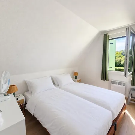 Ferienhaus La Maison Des Charmes - Piscine Commune & Tennis